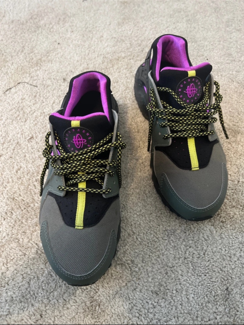Women's Athletic Sneakers in Gray with Purple Accents